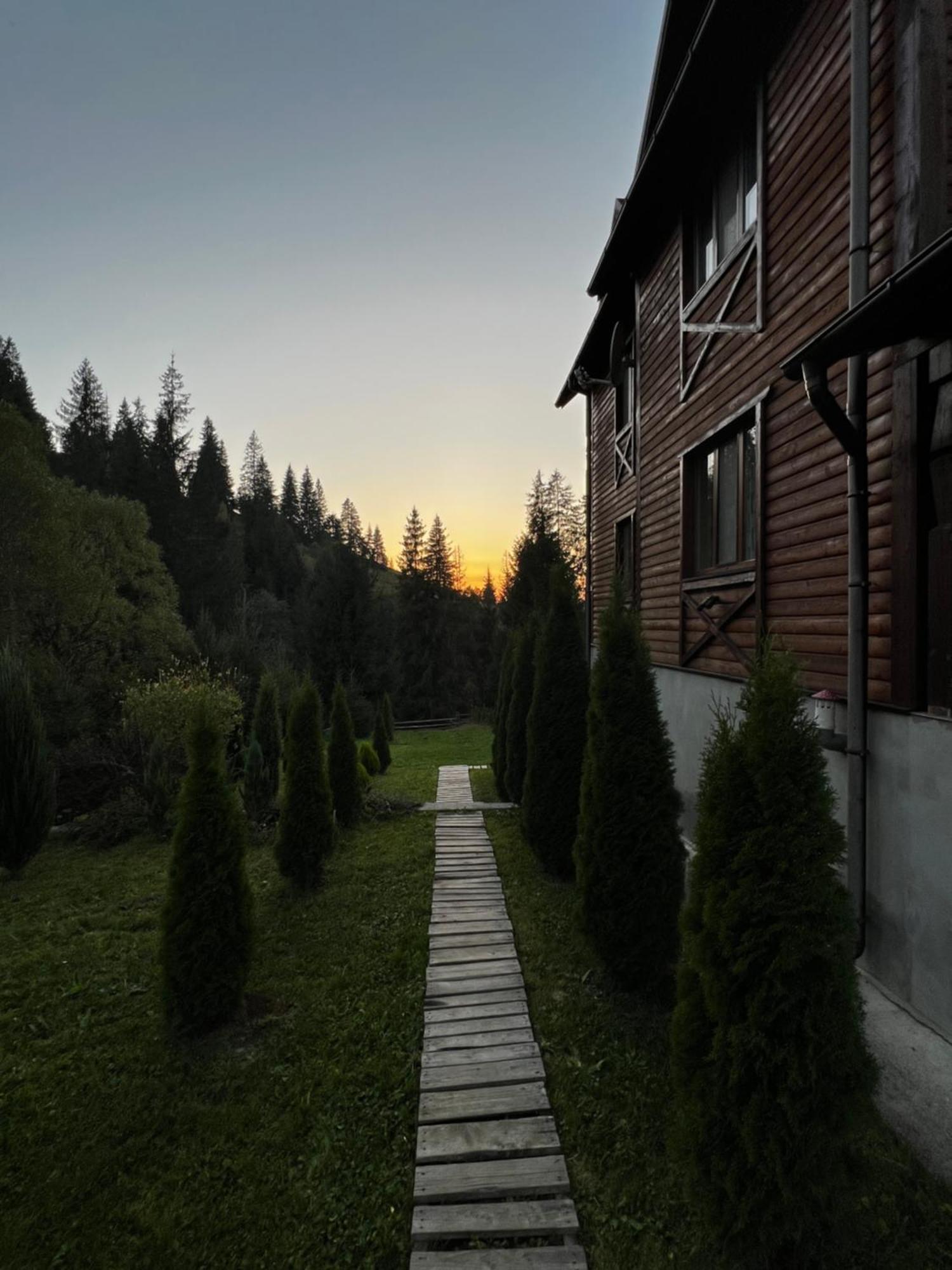 Marmarosy Hotel วอรอคตา ภายนอก รูปภาพ